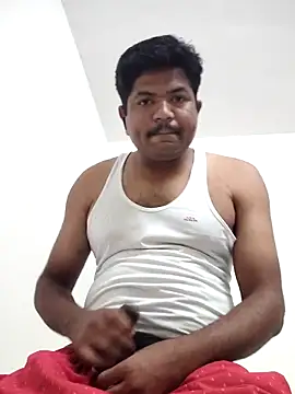 Snapshot of desilundladka chatting on April 12, 6:57 pm desilundladka online show from April 12, 6:57 pm