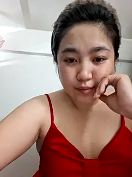 Snapshot of Minn-cute chatting on April 15, 3:46 am Minn-cute online show from April 15, 3:46 am
