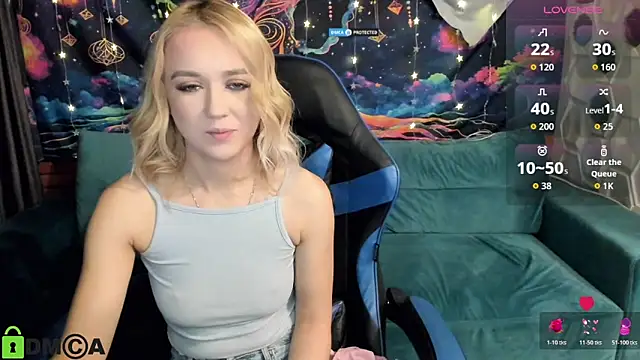 CrystalGirl99 online show from December 21, 8:43 am