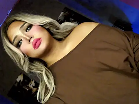 deliciouscum69 online show from July 25, 12:20 am