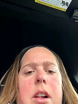 Snapshot of hornykitty1210 chatting on October 31, 7:15 pm hornykitty1210 online show from October 31, 7:15 pm