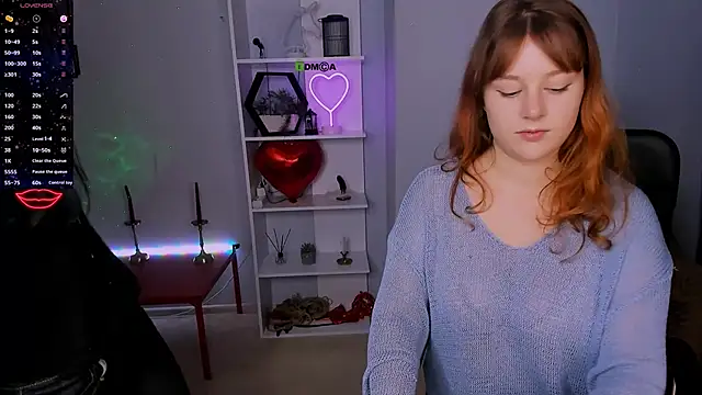 Snapshot of lola_sun12 chatting on November 17, 10:15 pm lola sun12 online show from November 17, 10:15 pm