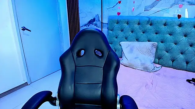 Lizeth Salazar online show from February 11, 11:43 pm