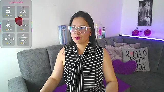 Alana steel 1 online show from March 6, 7:32 pm