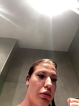 Chloemillerrxx online show from January 16, 10:25 pm