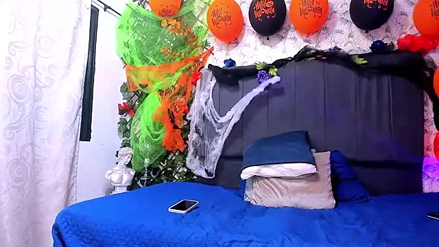 luciana valentina online show from October 21, 11:38 pm