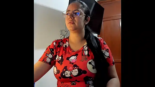 Danilua  online show from December 18, 1:11 am