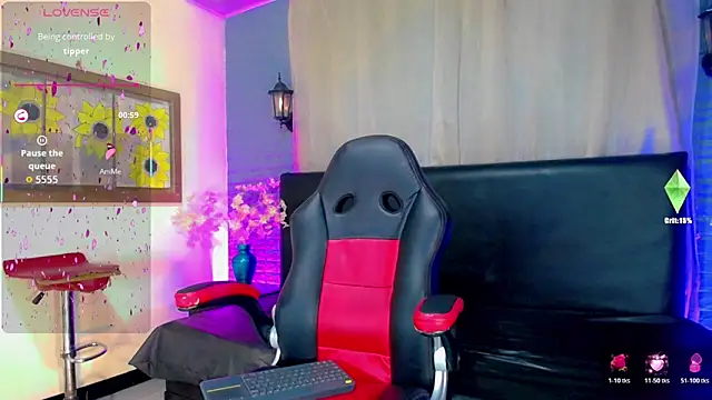 Juliette Miel online show from November 8, 2:45 am