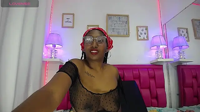 MiahLove3x online show from November 15, 3:15 am