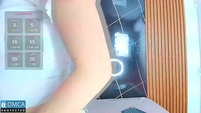 Snapshot of stepha__ chatting on October 1, 11:16 am stepha   online show from October 1, 11:16 am