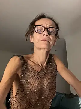 Snapshot of Chris06d22@xh chatting on September 9, 6:29 pm Chris06d22xh online show from September 9, 6:29 pm