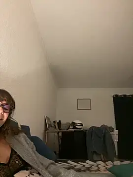 Snapshot of Chris06d22@xh chatting on September 28, 6:02 pm Chris06d22xh online show from September 28, 6:02 pm