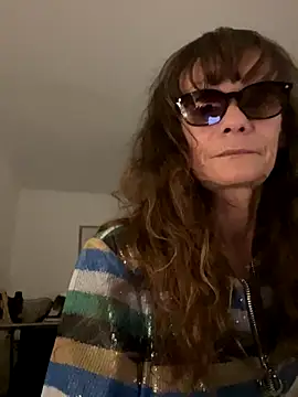 Snapshot of Chris06d22@xh chatting on October 3, 6:38 pm Chris06d22xh online show from October 3, 6:38 pm