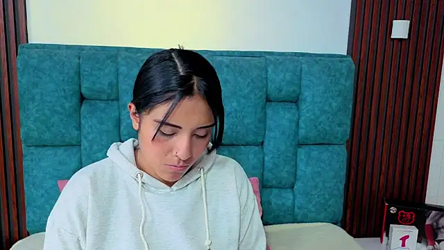 EmilyGala online show from September 23, 8:01 pm