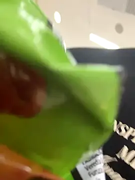 Snapshot of lu_styles_ chatting on October 23, 9:35 pm lu styles  online show from October 23, 9:35 pm