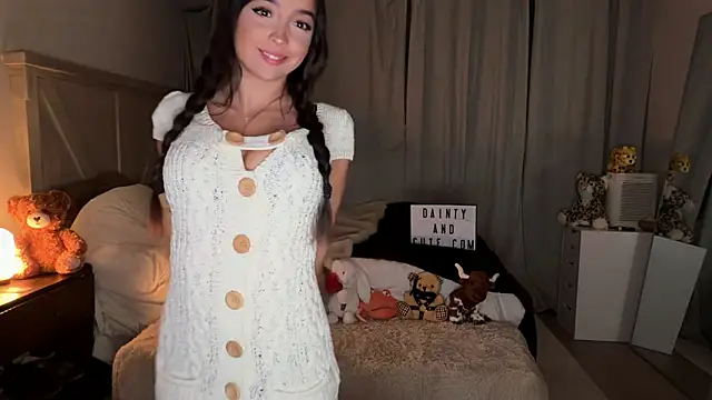 emmyfawn online show from May 26, 6:20 am