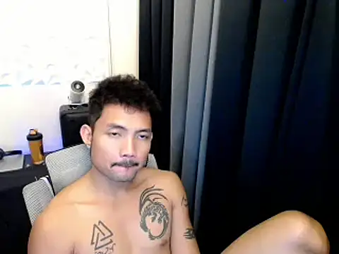 Thefriskyasian online show from September 23, 4:10 pm