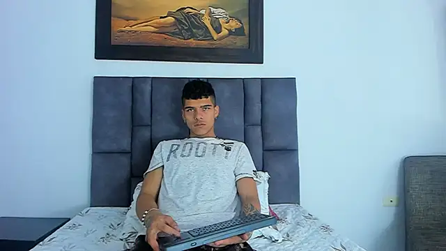 wyatt 3 online show from January 14, 12:11 pm