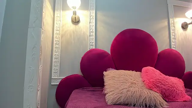 Saammy 17 online show from October 20, 8:31 pm