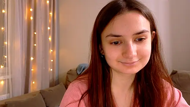 Lelia Vibe online show from January 6, 6:00 pm