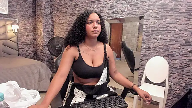 BellyBigBoobs online show from October 2, 2:46 pm