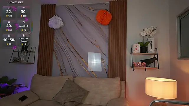 MilaCrave online show from October 17, 2:52 pm