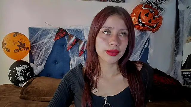 Sofiia Tay online show from October 22, 1:33 pm