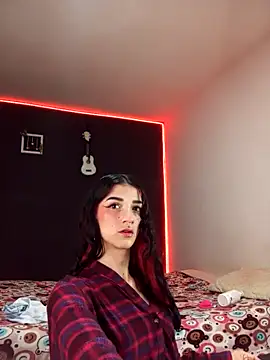 ingrid zese  online show from November 25, 5:35 pm