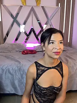 jennie whitee online show from October 8, 11:52 am