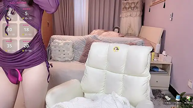 Snapshot of Y2Luvk chatting on September 29, 10:58 pm Y2Luvk online show from September 29, 10:58 pm