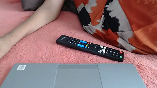 Eroticdollxx3 online show from November 4, 8:02 am