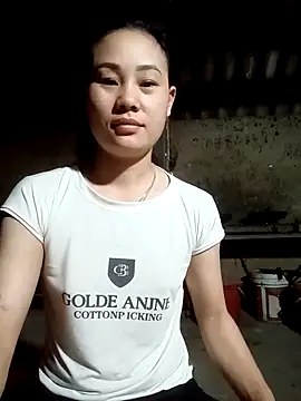 Snapshot of Ruaiuoi chatting on April 17, 9:51 pm Ruaiuoi online show from April 17, 9:51 pm