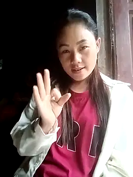 Snapshot of Ruaiuoi chatting on June 8, 11:38 pm Ruaiuoi online show from June 8, 11:38 pm
