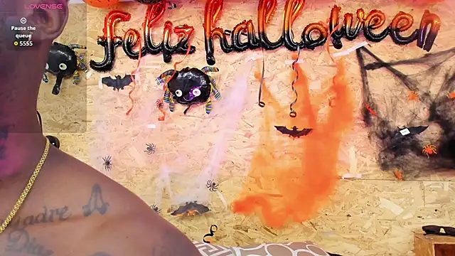 santiblack7 online show from October 29, 7:15 pm