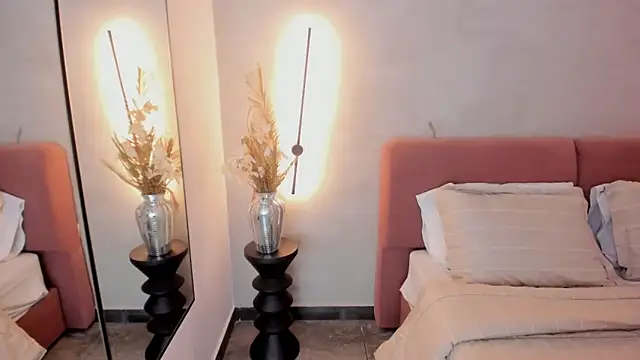 ArianaSilva  online show from November 9, 1:09 pm