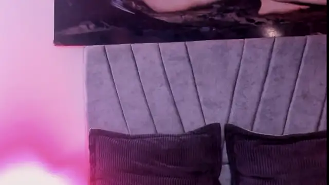 ZYZZ1312 online show from November 28, 4:31 pm