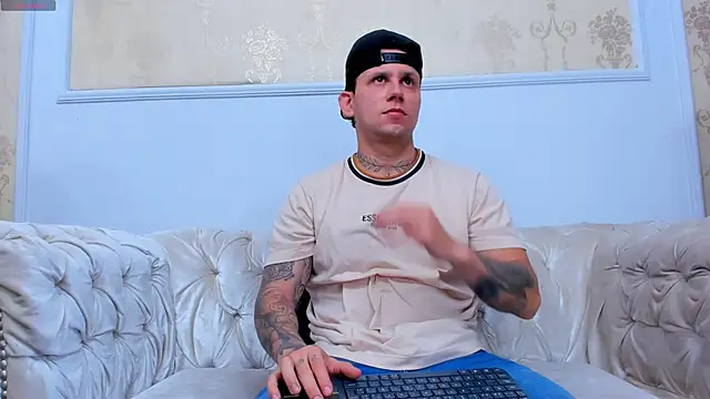 Snapshot of Scott_Clark chatting on November 23, 10:48 am Scott Clark online show from November 23, 10:48 am