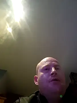 svenni2525 online show from October 22, 2:01 am