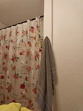 Snapshot of Biglou97 chatting on February 23, 9:12 pm Biglou97 online show from February 23, 9:12 pm