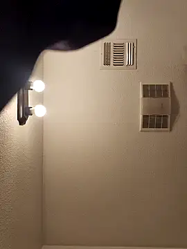 Snapshot of Biglou97 chatting on March 13, 12:39 am Biglou97 online show from March 13, 12:39 am