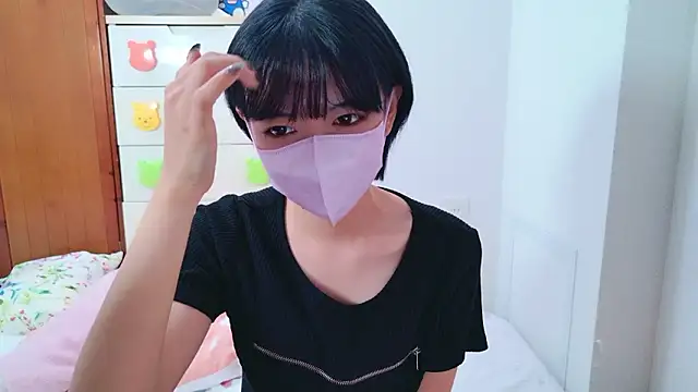 Azusa DoMybest online show from October 5, 11:08 am