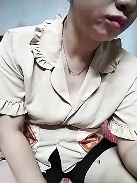 Snapshot of Mie_rose chatting on September 28, 7:03 am Mie rose online show from September 28, 7:03 am