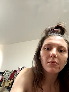 Snapshot of blissyboo123 chatting on October 7, 9:06 am blissyboo123 online show from October 7, 9:06 am