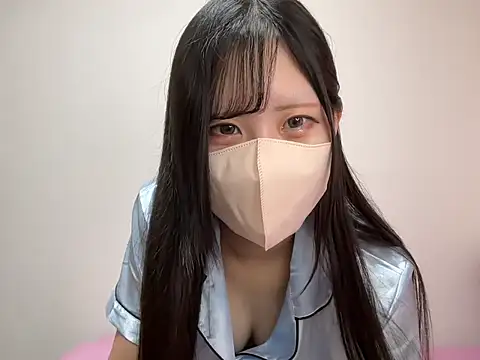 Snapshot of noa_uxu chatting on October 13, 12:32 am noa uxu online show from October 13, 12:32 am