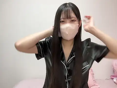 Snapshot of noa_uxu chatting on November 8, 11:10 am noa uxu online show from November 8, 11:10 am