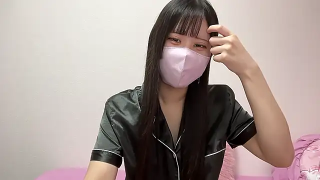 Snapshot of noa_uxu chatting on November 28, 10:40 am noa uxu online show from November 28, 10:40 am