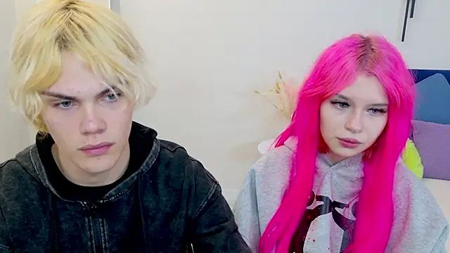 Bonnie And C1yde online show from October 8, 5:10 pm