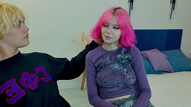 Bonnie And C1yde online show from October 11, 5:11 pm