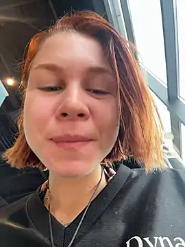 Snapshot of RosieSecret chatting on November 6, 8:15 am RosieSecret online show from November 6, 8:15 am