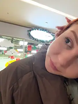 Snapshot of RosieSecret chatting on December 15, 8:07 am RosieSecret online show from December 15, 8:07 am